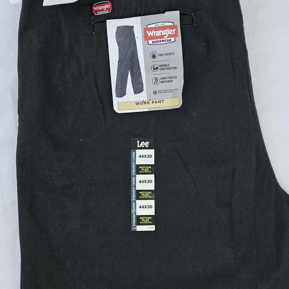 Wrangler Workwear Black Work Pants 44x30 Relaxed Fit Utility Durable NWT